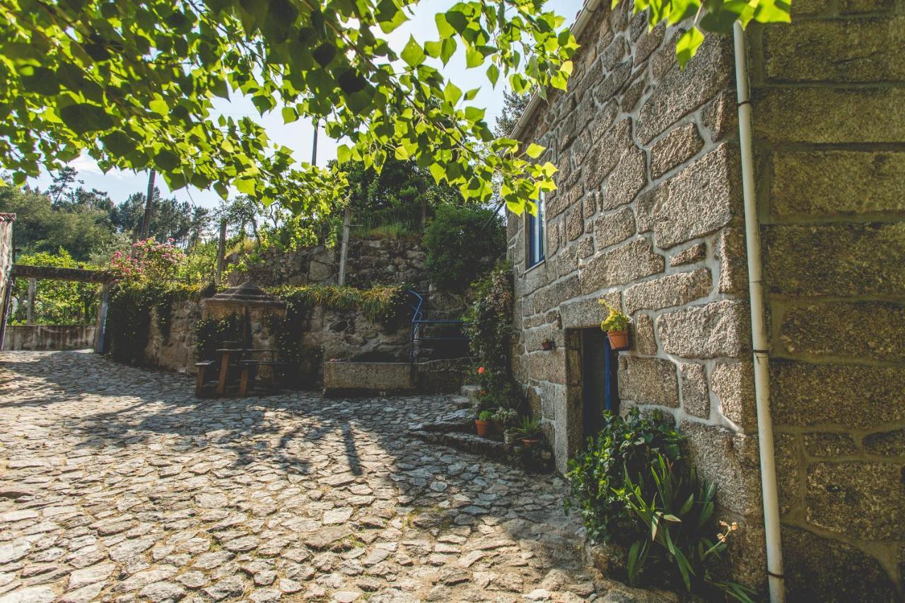 Out Of Town Pansiyon Castelo de Paiva Dış mekan fotoğraf